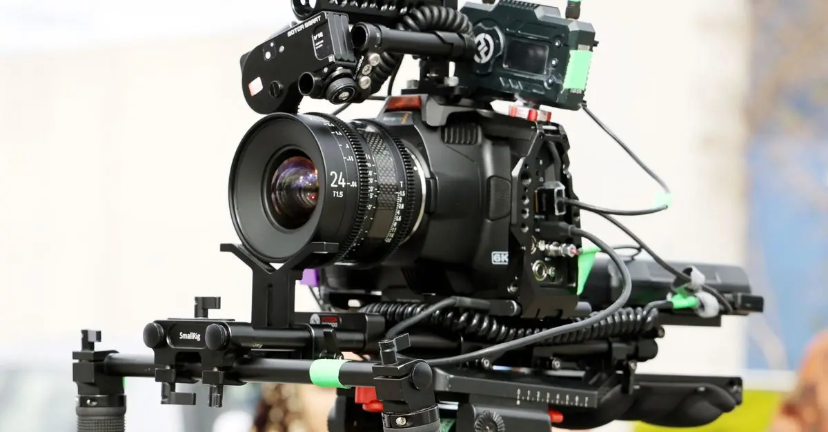 Comment la Technologie Transforme l'Industrie du Cinéma
